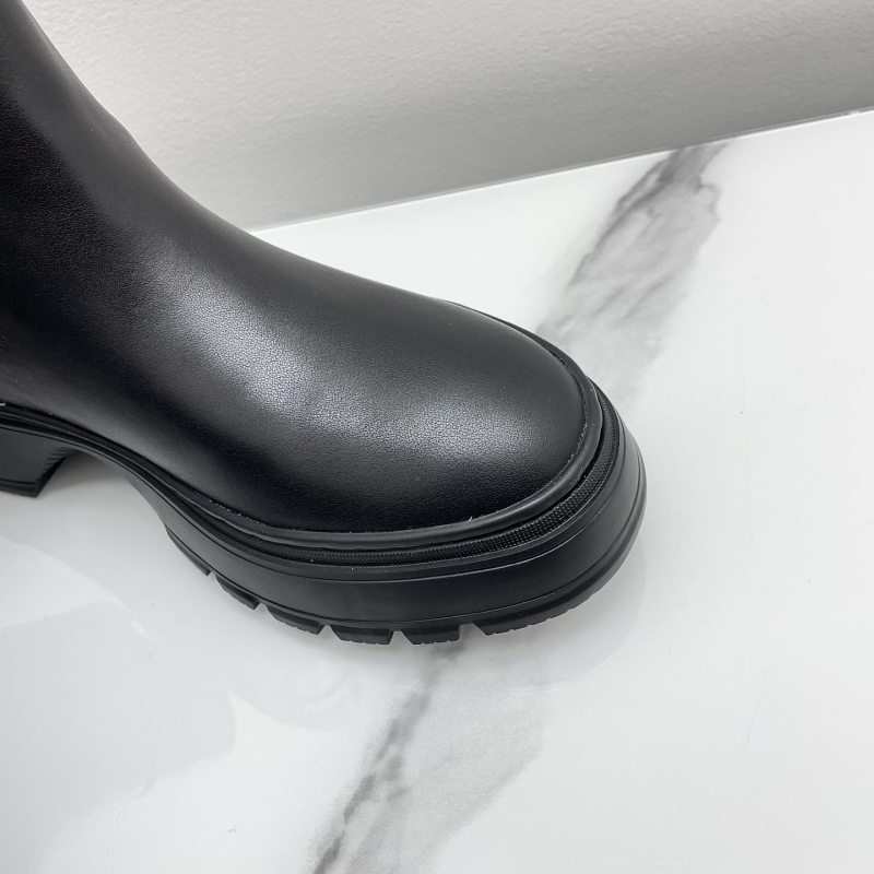 l0vis Vvtt0n boots